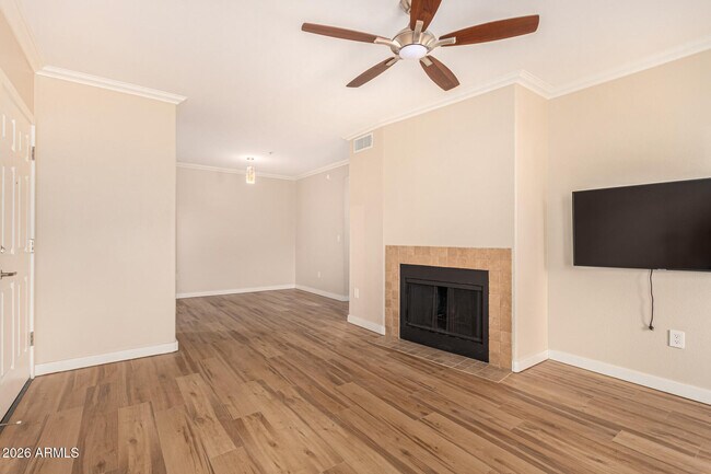 Foto del edificio - 7575 E Indian Bend Rd