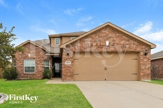 Building Photo - 20718 Round Key Dr