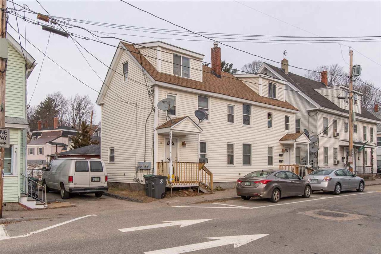 1012 Central St, Pembroke, NH 03275 Apartments in Pembroke, NH