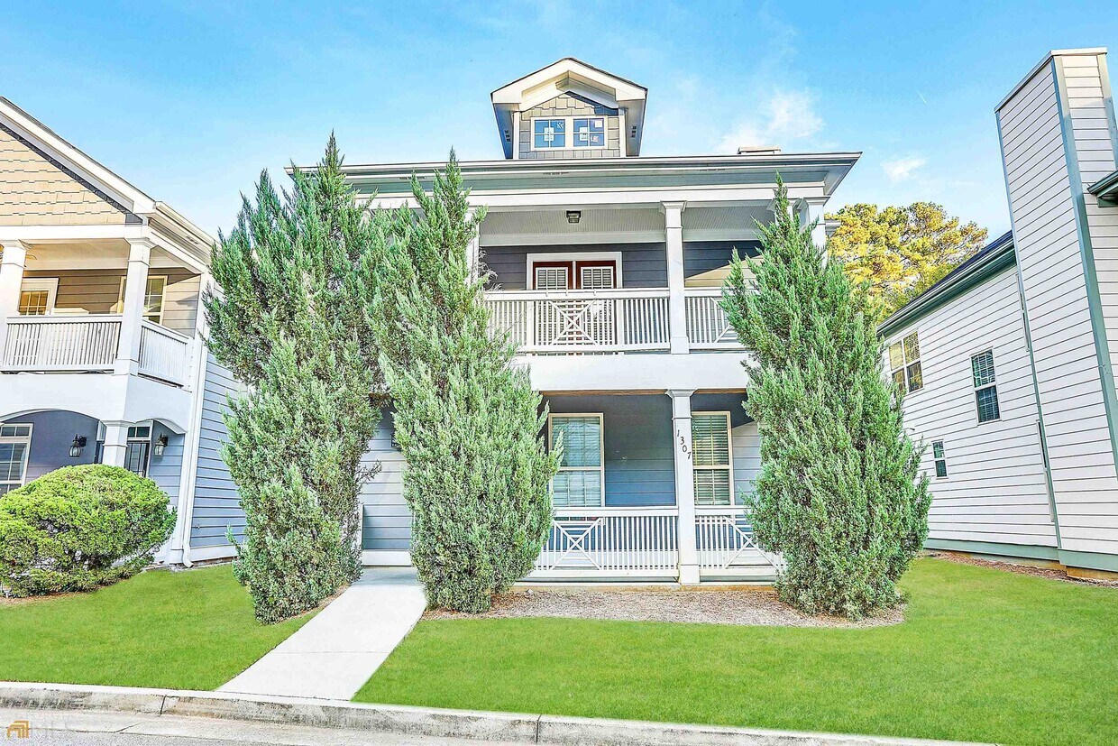 1307 Sweetbriar Cir, East Point, GA 30344 House Rental in East Point