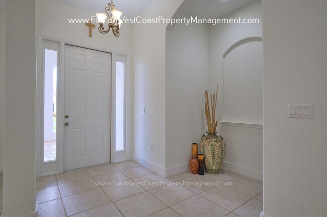 Foto del edificio - 12810 Daisy Pl