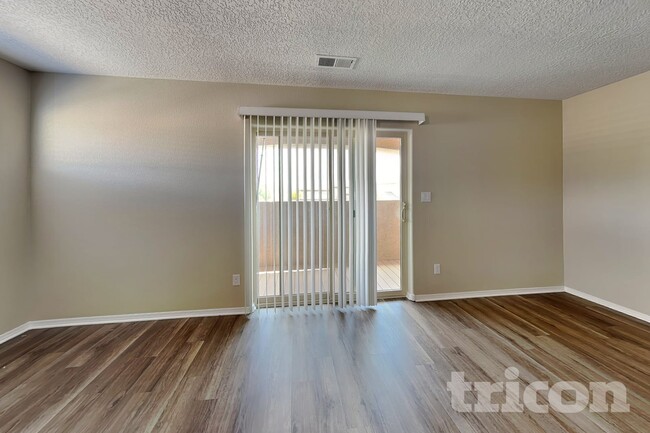 Foto del edificio - 1612 Valle Vista Rd NW