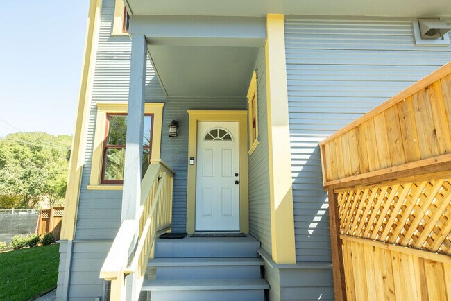 Building Photo - 4100 Alhambra Way