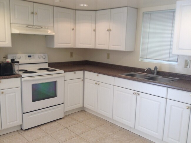 Photo - Washington House