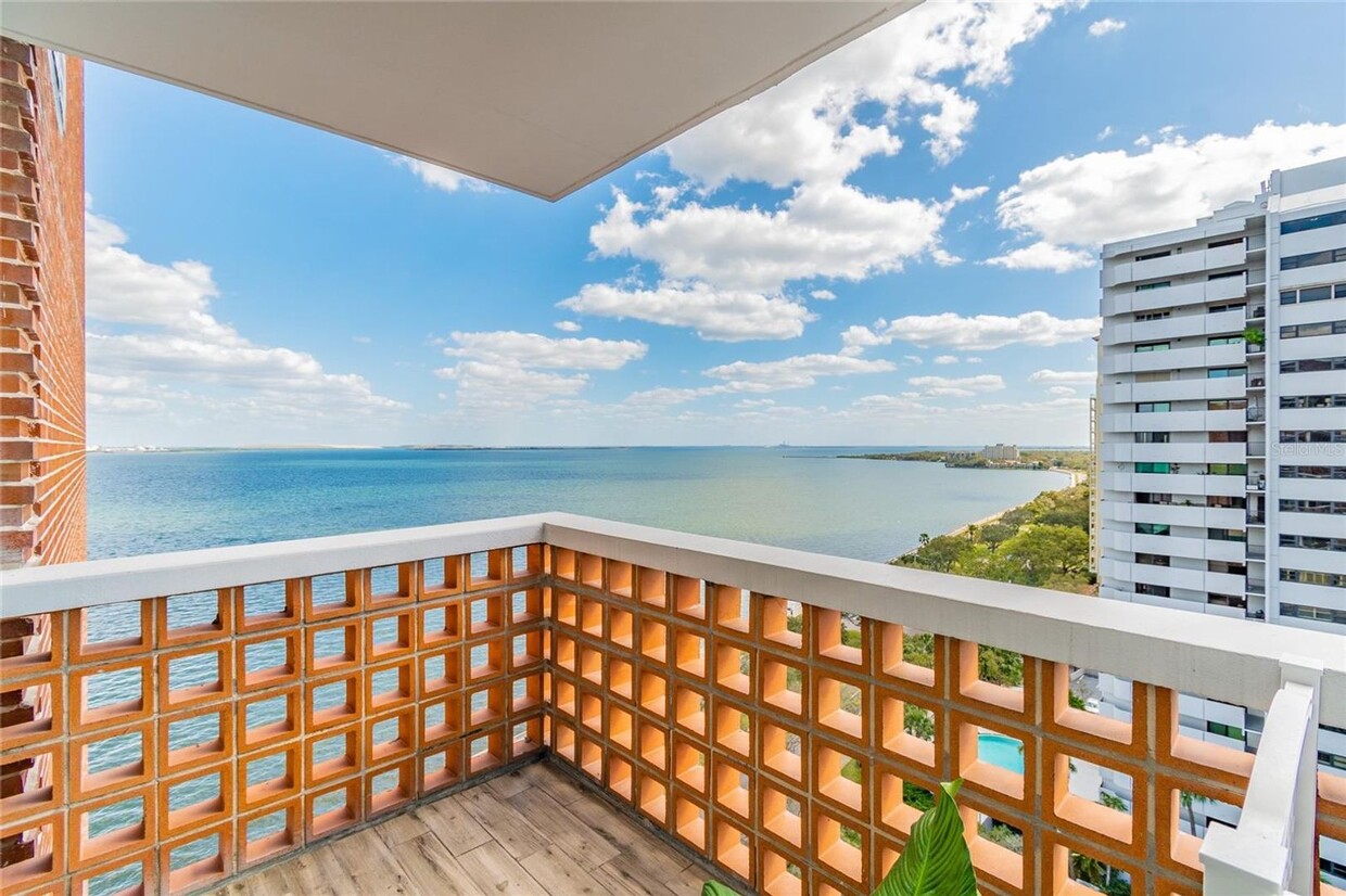 Foto principal - Spectacular Bayshore Views