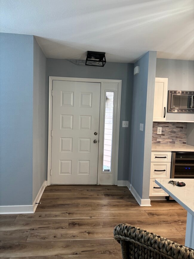 Building Photo - 3066 Cape Henry Ct
