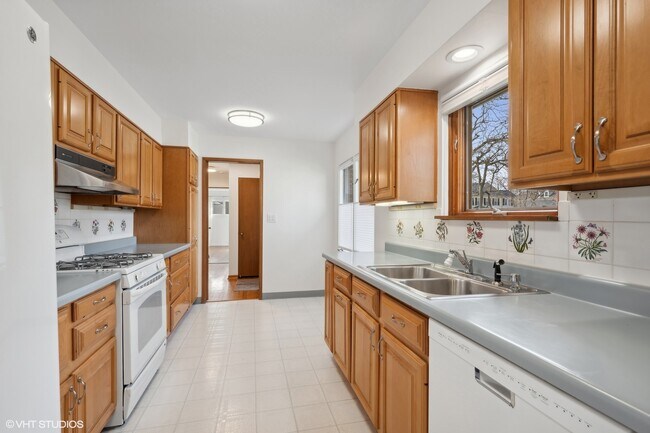 Foto del edificio - 770 Cherry St