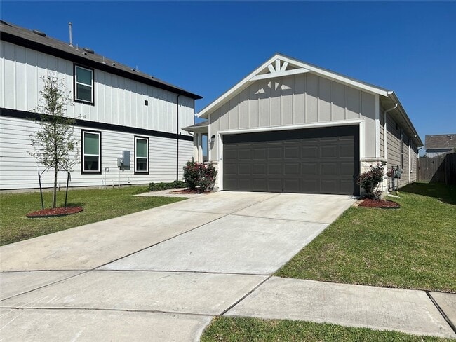 Building Photo - 4410 Rushing Ridge Ct