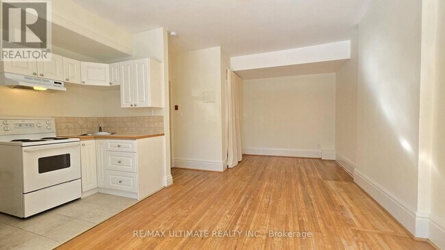 Photo du bâtiment - 16 Foxbar Rd