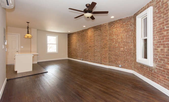 Foto principal - 106 Main St
