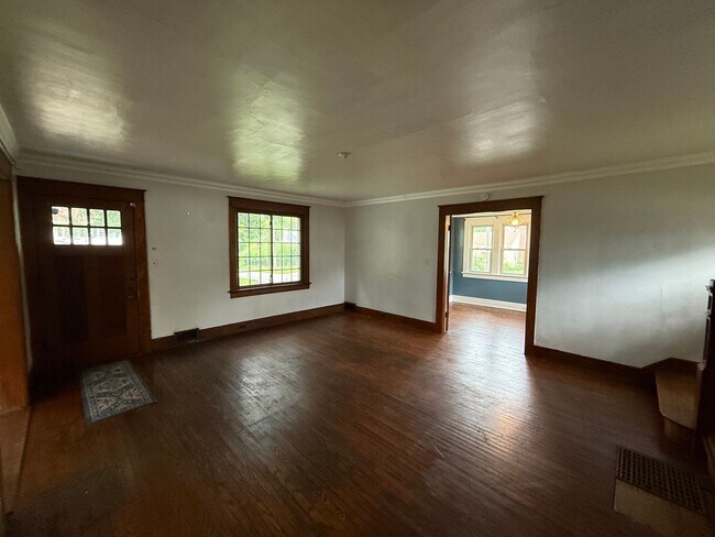 Foto del edificio - 403 Englewood Ct