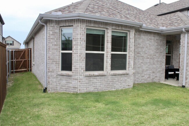 Foto del edificio - 2520 Green River Rd