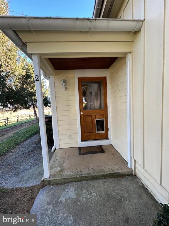 Foto del edificio - 2211 Hatchers Mill Rd