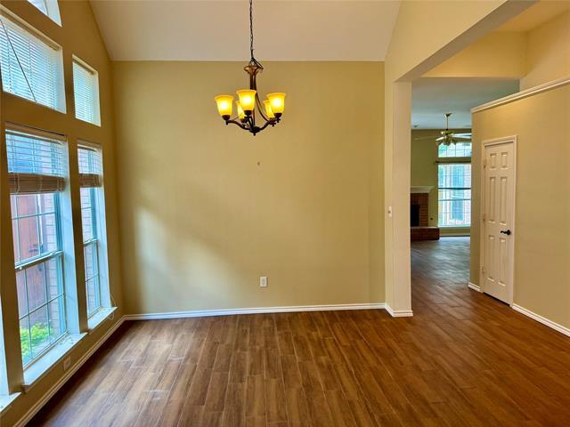 Building Photo - 8402 Falconet Cir