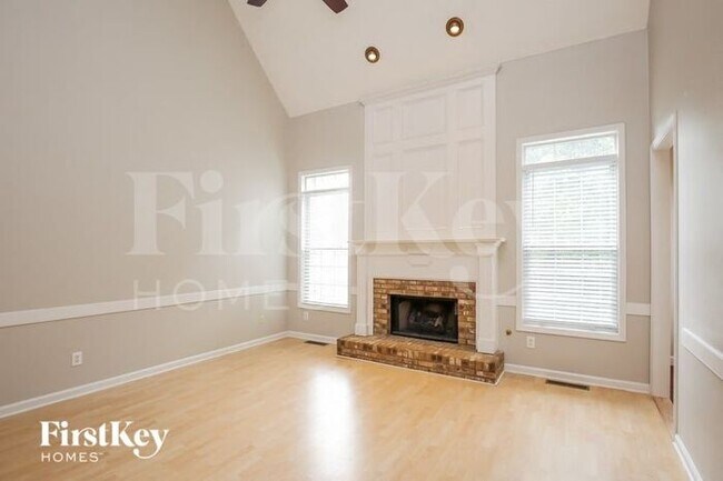Foto del edificio - 4180 Chatham View Dr
