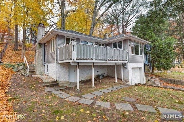 Foto principal - 1 br, 1 bath House - 180 Lakeview Ave