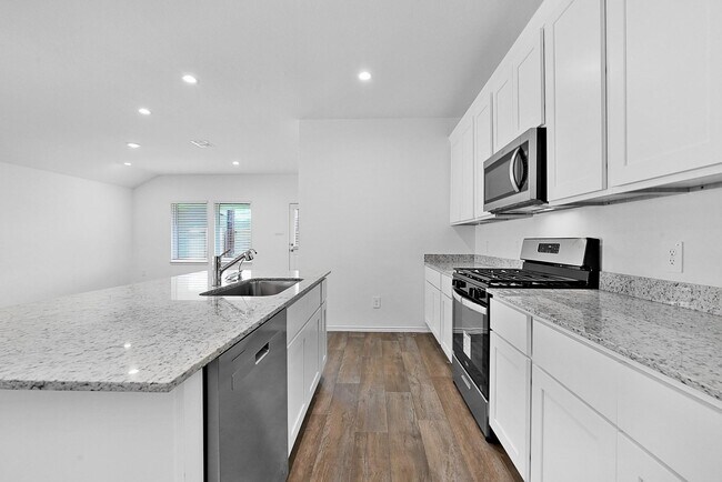 Building Photo - 4219 Bedwyn Bay Dr
