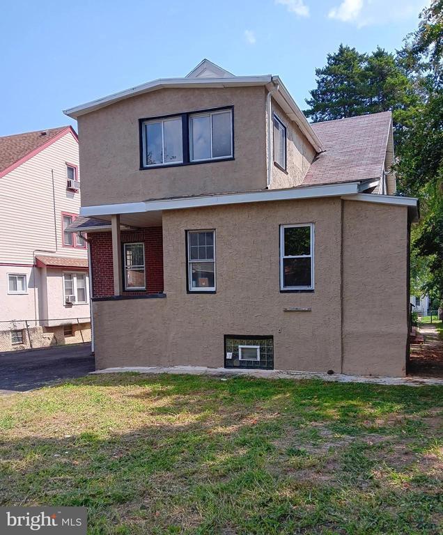 Building Photo - 238 PENN Blvd