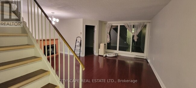 Building Photo - 100 Mornelle Ct