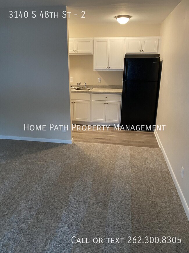 Foto del edificio - 3140 S 48th St