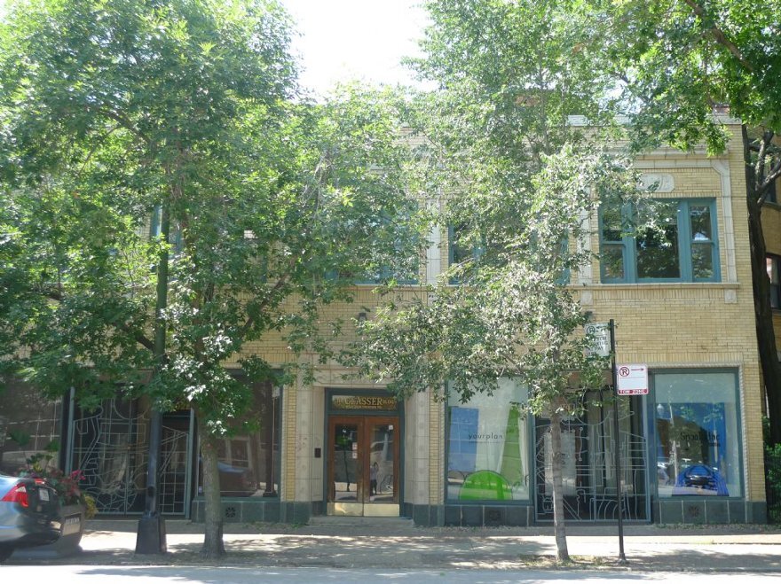 Primary Photo - 4022 N Sheridan Rd