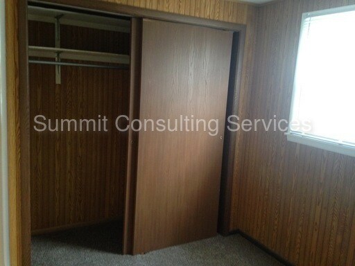 Building Photo - 1404 Western Dr