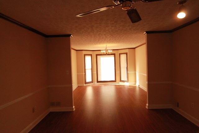 Building Photo - 487 Orchards Walk