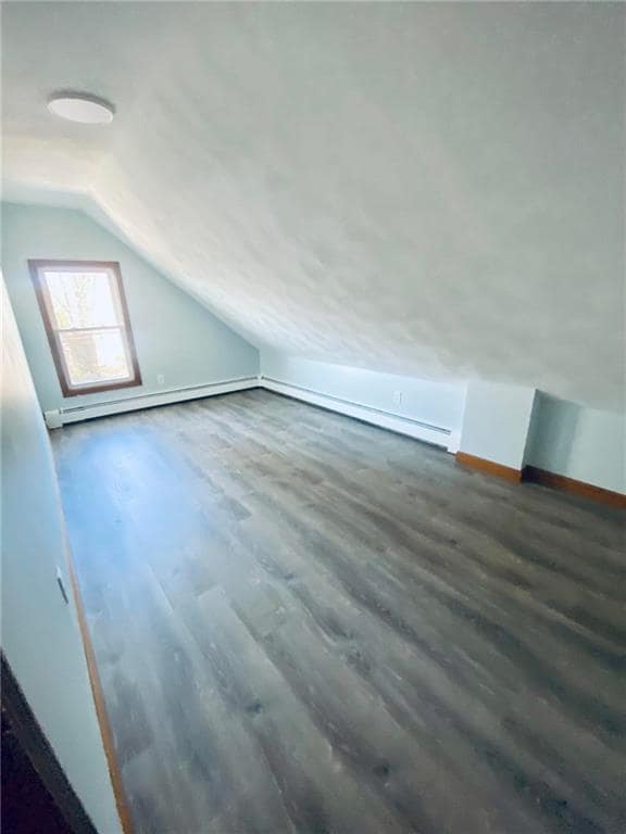 Building Photo - 263 Bourne Ave