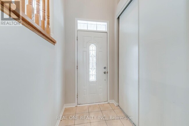 Photo du bâtiment - 24 Coast Ave