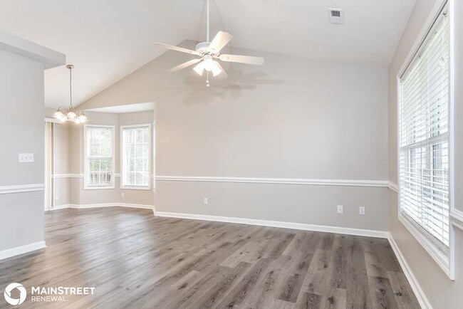 Building Photo - 2463 St Stephens Ct, High Point, NC 27265