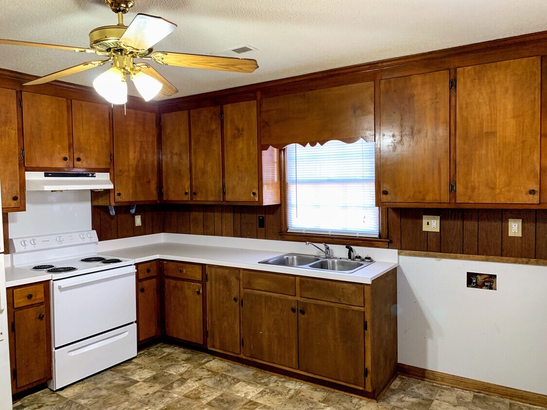 Foto principal - 1911 Glendale Dr SW