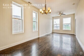 Building Photo - 4012 W Armitage Ave