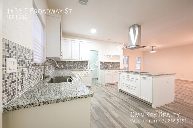 Foto del edificio - 1436 E Broadway St