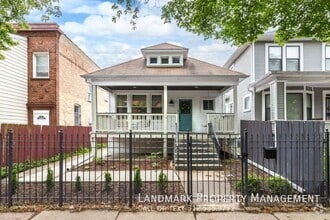 Building Photo - 4836 N Albany Ave