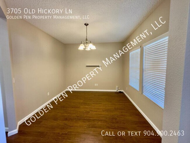 Foto del edificio - 3705 Old Hickory Ln