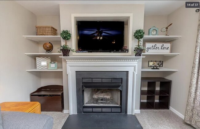 Foto del edificio - 1424 Berrymeade Hills Ct