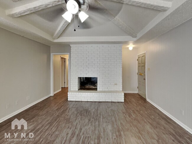 Building Photo - 3605 Hazel St