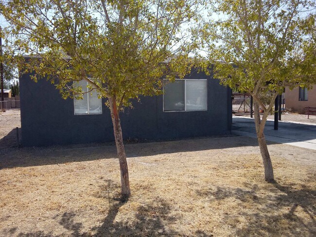 Front View - 1629 S 11th Ave