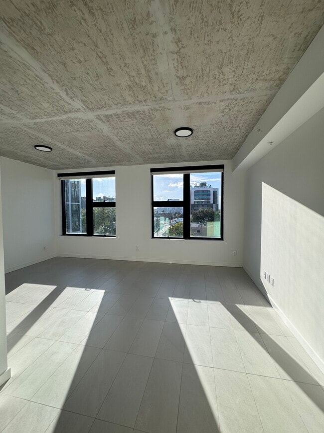 Photo - 264 NW 31st St Apartment