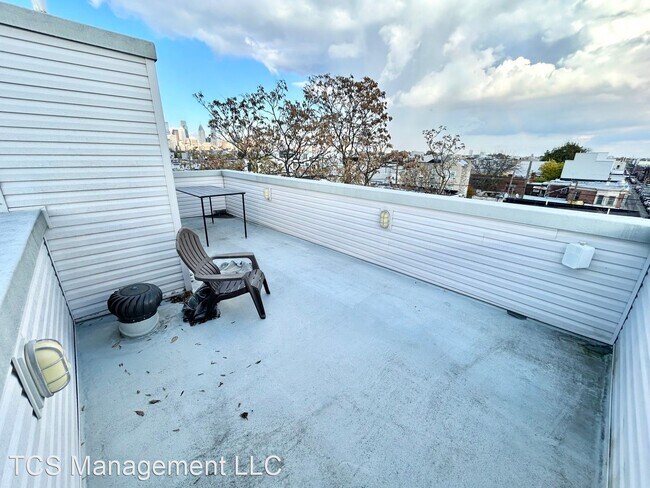 Building Photo - 3 br, 3 bath House - 2319 Pierce Street (V)