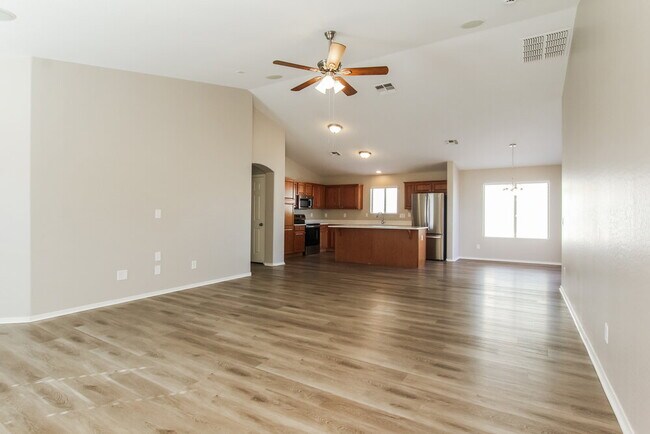 Foto del edificio - 12056 W Caribbean Ln