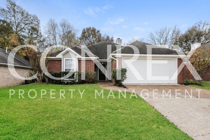 Foto principal - 122 Chestnut Dr