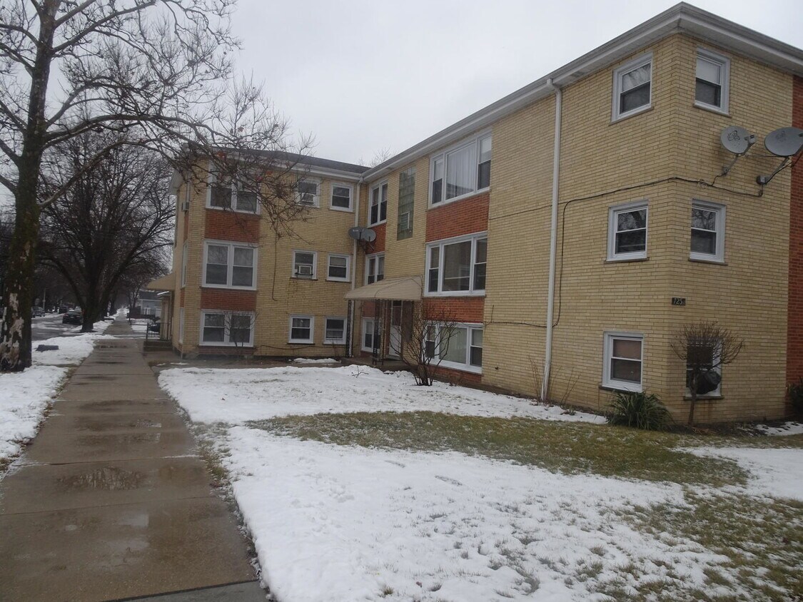 7256 W Belmont Ave Unit 1S, Chicago, IL 60634 Condo for Rent in