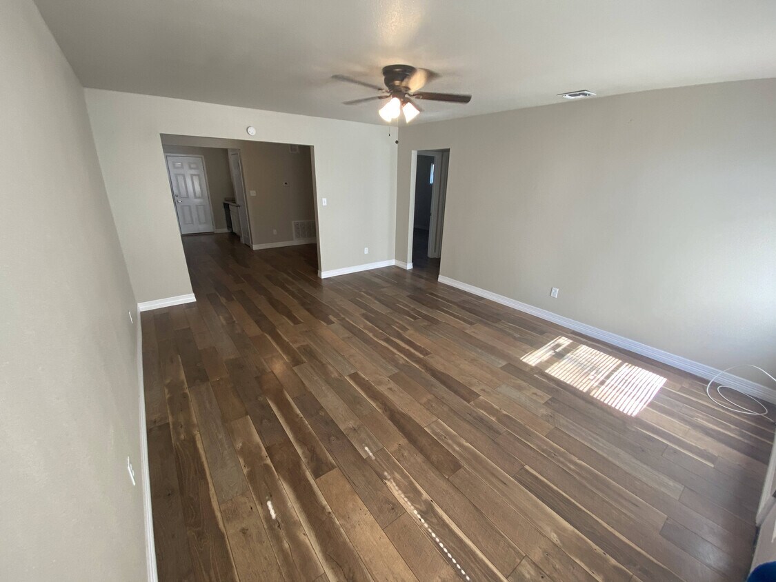 Woodlawn Apartments Apartments in Corpus Christi, TX