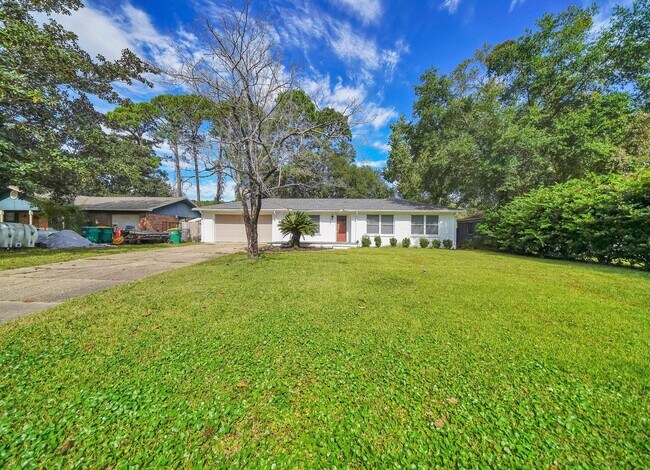Building Photo - 309 Pontevedra Ln