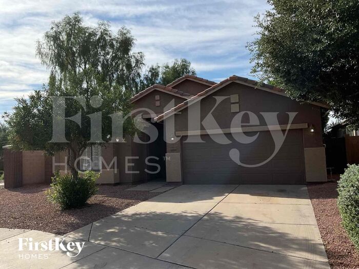 Foto principal - 15913 W Ventura St
