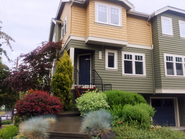 Photo - 834 34th Ave Townhome