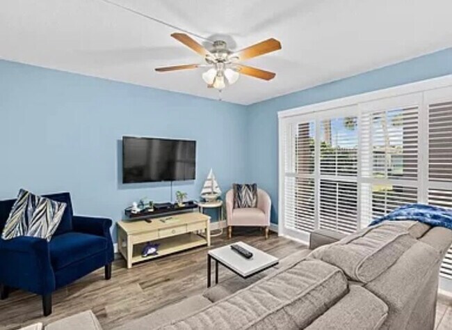 Foto del edificio - 3165 N Atlantic Ave