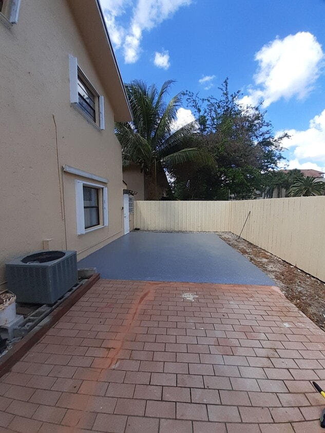 Photo - 5449 W 26th Ave (Hialeah, FL)