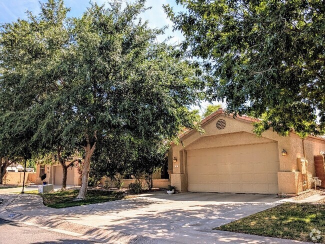 Building Photo - 4747 N 84th Way